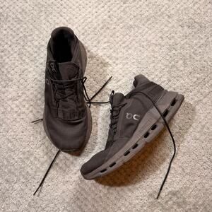 ON CLOUD CLOUDNOVA X Black womens sneakers 7.5 running comfort